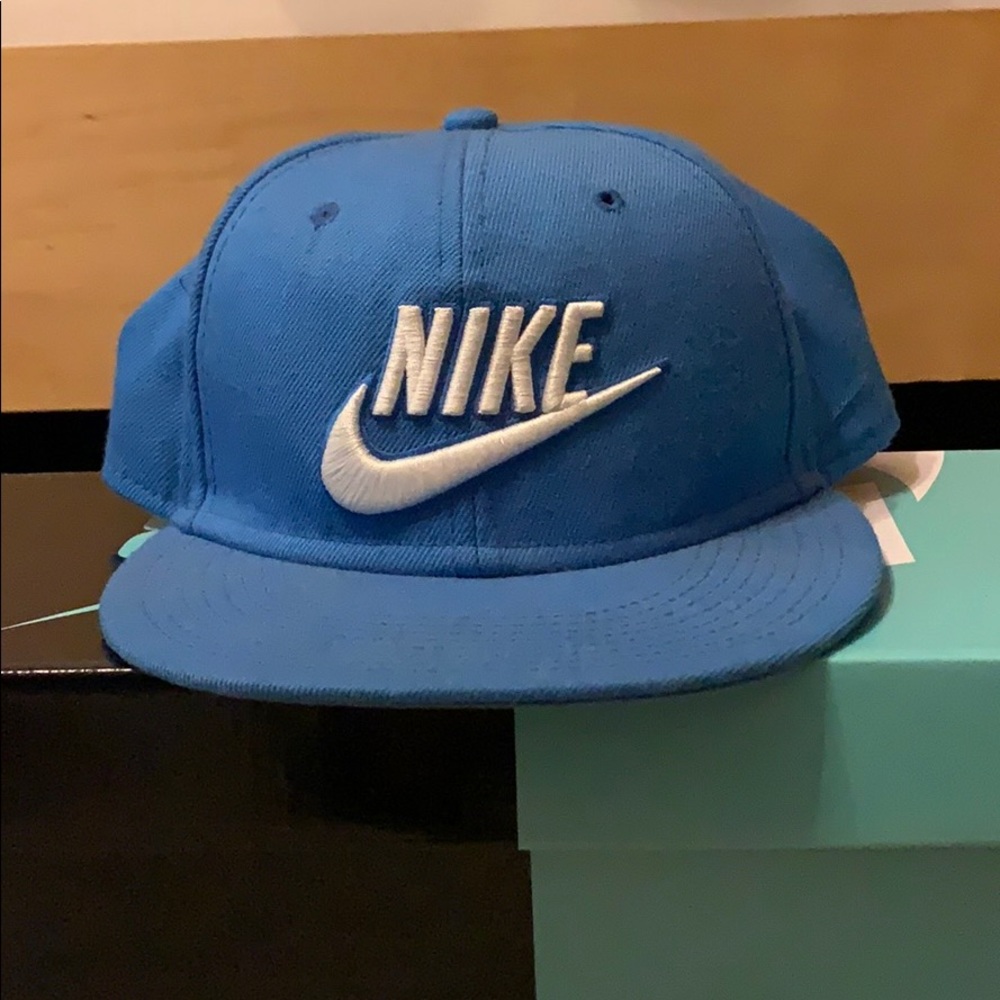 Vintage nike hat